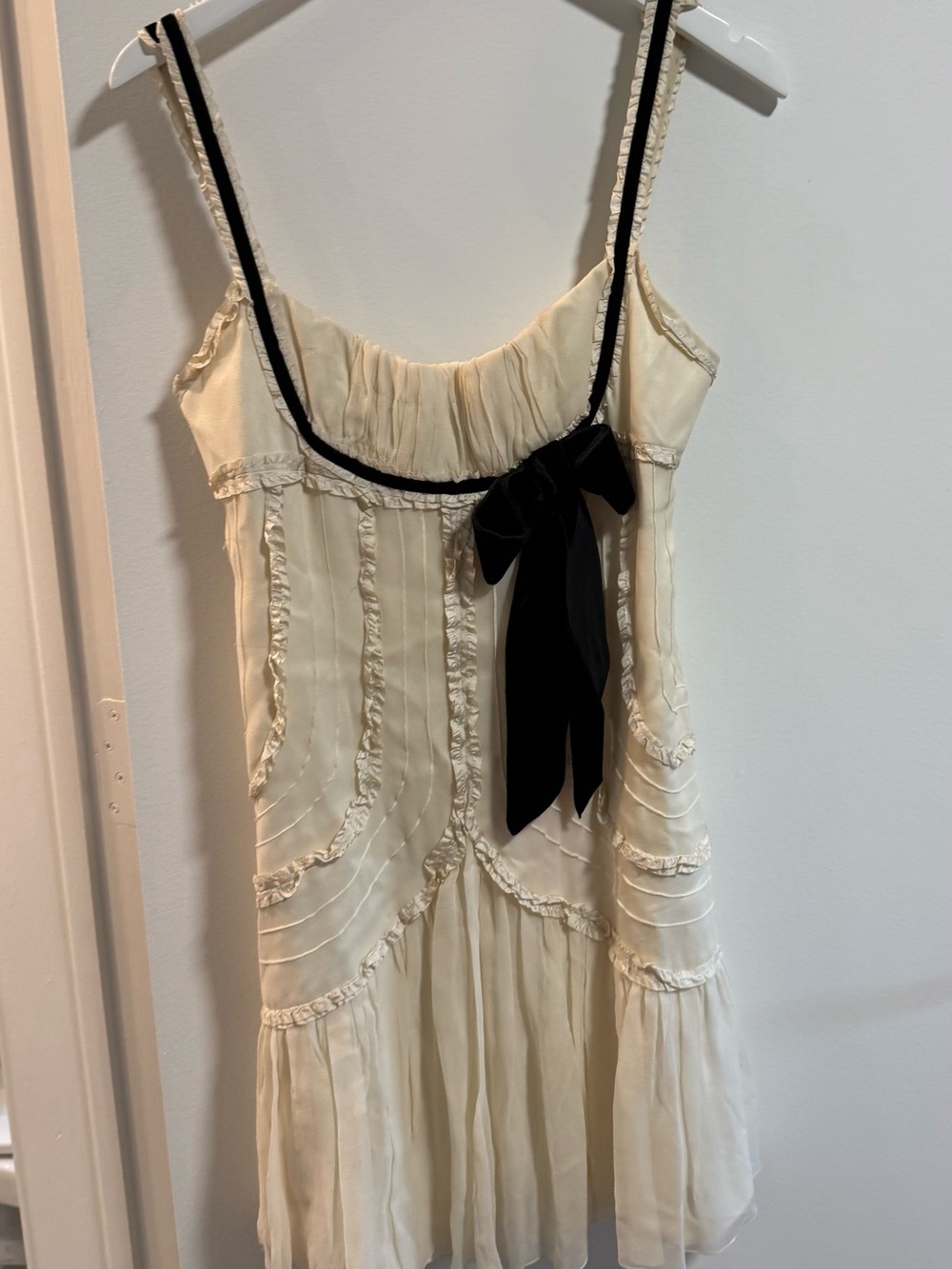 Rare Jenny Packham Ivory Silk Ruffle Mini Dress